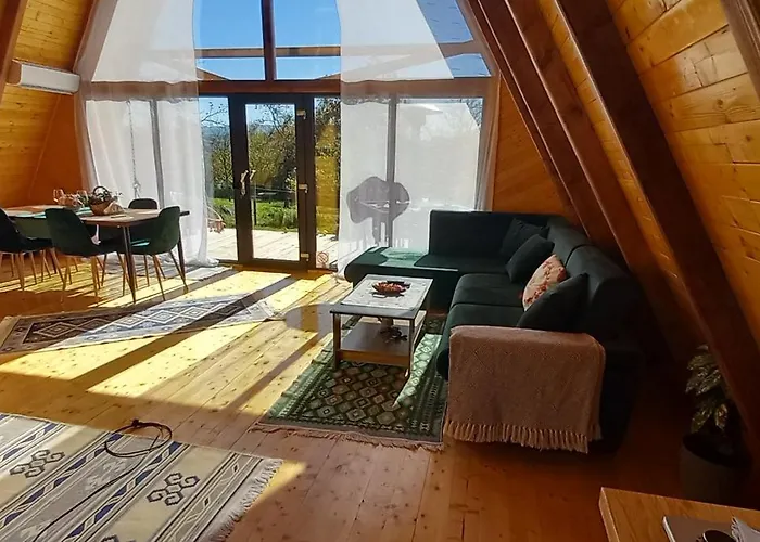 Wood & Bricks Chalet